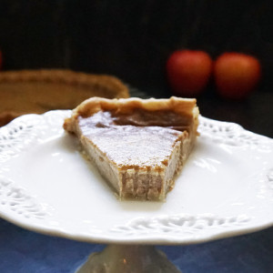 Apple butter pie from @bijouxandbits