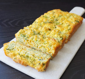 Cheddar broccoli breakfast bread (low carb & gluten free)